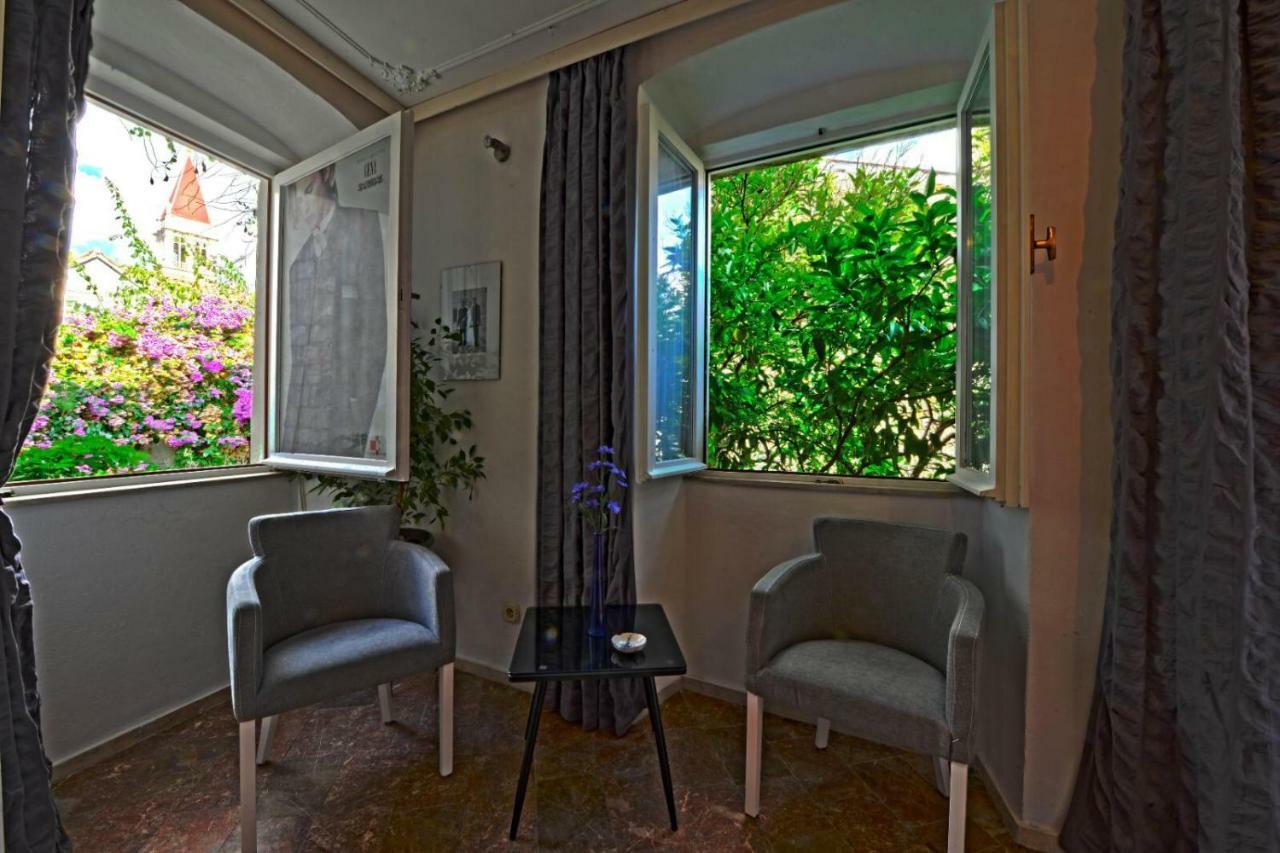 Romantic Rooms Gena Trogir Extérieur photo
